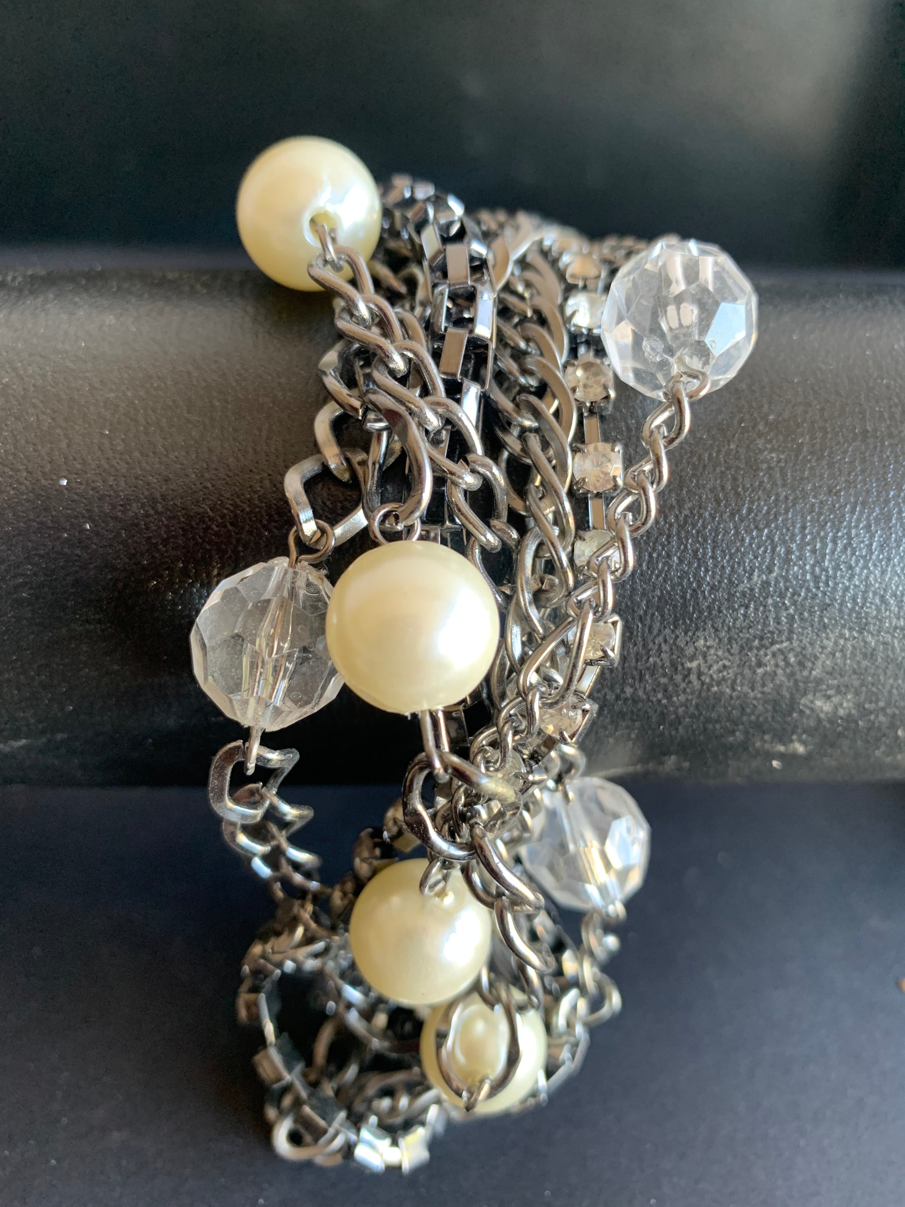 Pulsera de abalorios de perlas y cristales
